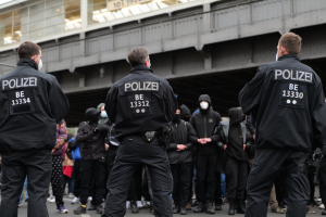 Rot-Grün setzt neues radikal Ordinance um