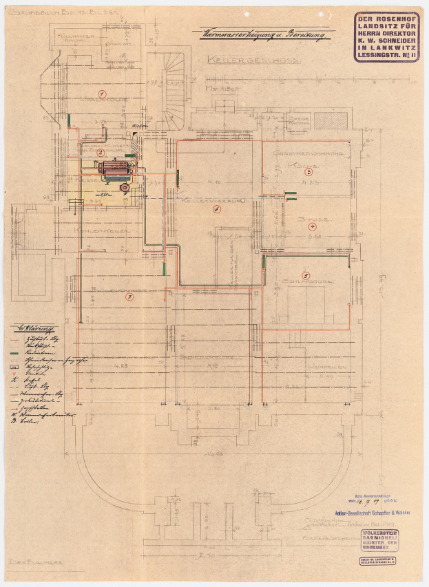 Schwarz-weißer Architekturplan des Rosenhof-Krankenhauses in Hamburg, Deutschland, mit detaillierter Darstellung und zahlreichen Kabeln sowie beschrifteten Zimmern, Fluren und Merkmalen.